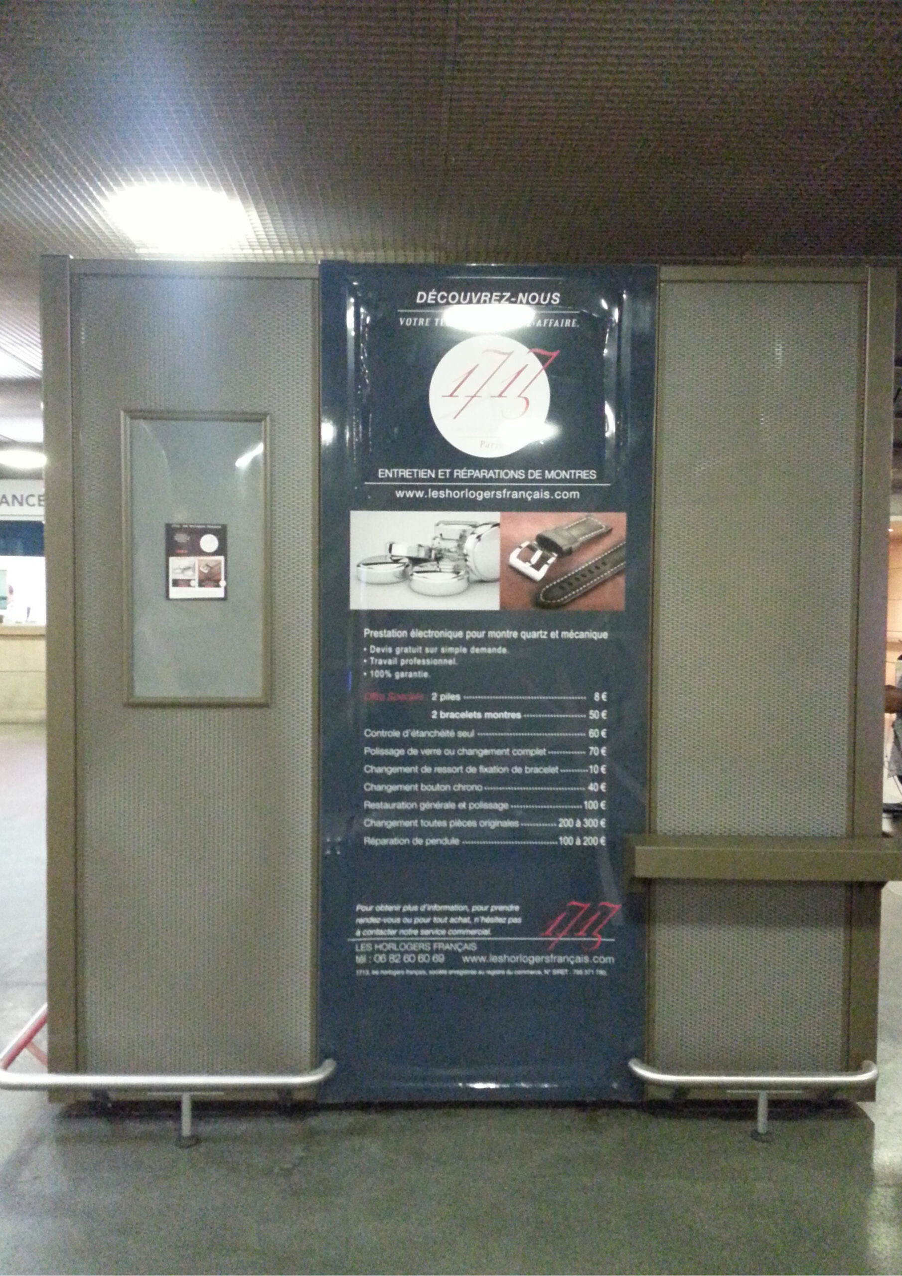 Visuel-posé-sur-kiosque-cote
